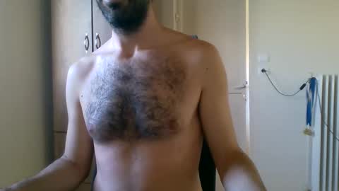Snapshot of mrralph__90 chatting on May 13, 2026, 3:42 pm Mrralph online show from May 13, 2026, 3:42 pm