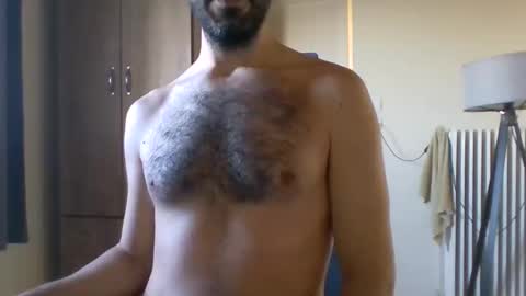 Snapshot of mrralph__90 chatting on May 25, 2026, 4:13 pm Mrralph online show from May 25, 2026, 4:13 pm