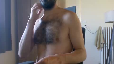Snapshot of mrralph__90 chatting on May 30, 2026, 8:33 am Mrralph online show from May 30, 2026, 8:33 am
