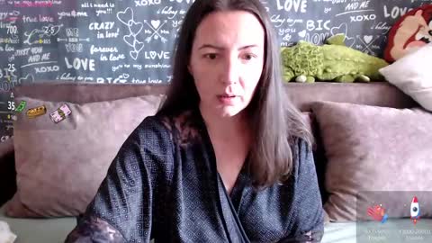 Lara online show from April 26, 2026, 10:13 am