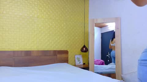 mrs_buttocks online show from February 22, 2025, 1:46 pm