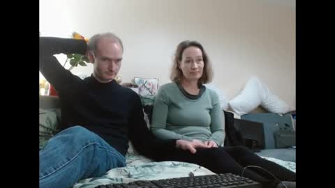 Snapshot of mrs_velvet_vixen_and_mr_stud chatting on December 4, 2024, 8:45 am Mrs Velvet Vixen online show from December 4, 2024, 8:45 am