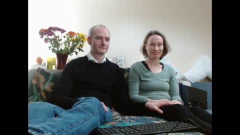 Snapshot of mrs_velvet_vixen_and_mr_stud chatting on January 16, 2025, 11:37 am Mrs Velvet Vixen online show from January 16, 2025, 11:37 am