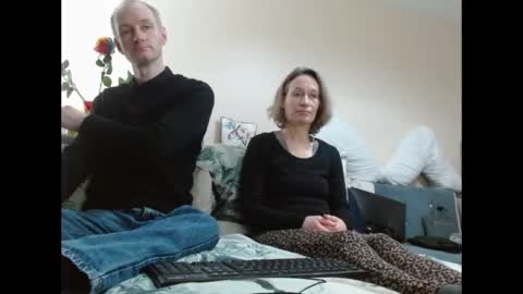 Snapshot of mrs_velvet_vixen_and_mr_stud chatting on February 11, 2025, 11:43 am Mrs Velvet Vixen online show from February 11, 2025, 11:43 am