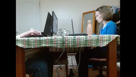 Snapshot of mrs_velvet_vixen_and_mr_stud chatting on February 24, 2025, 11:43 am Mrs Velvet Vixen online show from February 24, 2025, 11:43 am