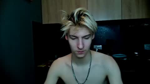 Snapshot of mrsexycum4u chatting on January 16, 2025, 4:07 pm Adam online show from January 16, 2025, 4:07 pm
