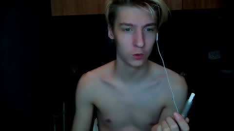 Snapshot of mrsexycum4u chatting on January 31, 2025, 9:16 am Adam online show from January 31, 2025, 9:16 am
