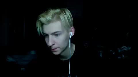 Snapshot of mrsexycum4u chatting on February 21, 2025, 7:56 am Adam online show from February 21, 2025, 7:56 am