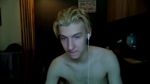 Snapshot of mrsexycum4u chatting on February 21, 2025, 8:38 pm Adam online show from February 21, 2025, 8:38 pm