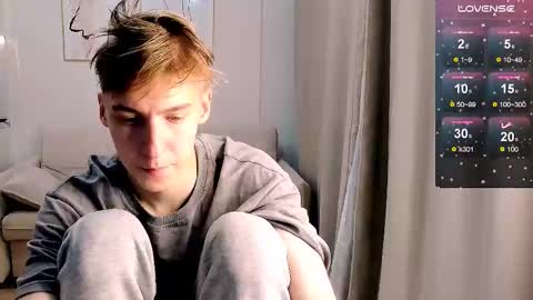 Snapshot of mrsexycum4u chatting on November 27, 2025, 11:07 pm Adam online show from November 27, 2025, 11:07 pm