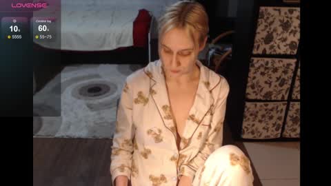 Snapshot of mrsluck chatting on March 1, 2025, 5:49 pm Sasha online show from March 1, 2025, 5:49 pm