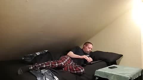 mrxhere online show from April 7, 2026, 6:52 pm