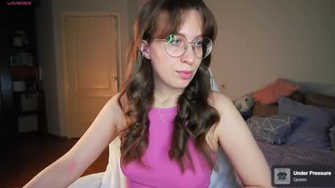 Snapshot of ms_allison chatting on May 10, 2026, 5:29 pm Allison online show from May 10, 2026, 5:29 pm