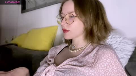 ms_christiana online show from February 7, 2026, 4:33 pm
