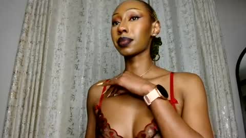 ms_crystal online show from June 28, 2026, 3:23 am