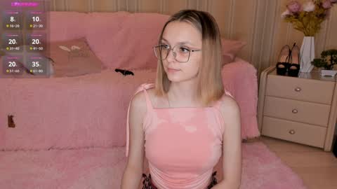 Elizabeth online show from December 22, 2024, 6:48 pm