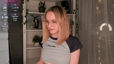 Elizabeth online show from January 27, 2025, 9:22 pm