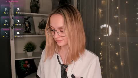 Elizabeth online show from February 8, 2025, 6:01 pm