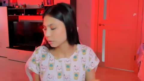 ms_emily_ online show from June 10, 2026, 10:36 am