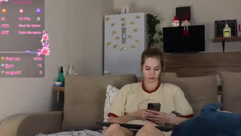 Snapshot of ms_foryou chatting on December 30, 2024, 7:04 am Ms ForYOU online show from December 30, 2024, 7:04 am