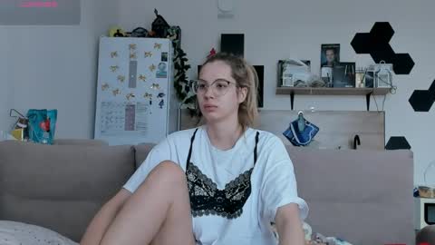 Snapshot of ms_foryou chatting on May 28, 2026, 3:48 am Ms ForYOU online show from May 28, 2026, 3:48 am