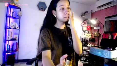 MISS LISSA online show from February 11, 2026, 9:42 pm