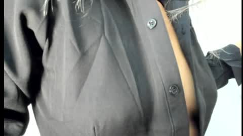Snapshot of ms_lunarose chatting on May 16, 2026, 2:19 am ms_lunarose online show from May 16, 2026, 2:19 am