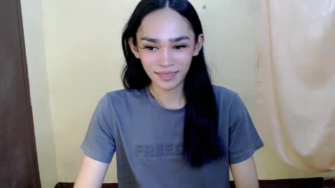 Ashley online show from April 12, 2026, 3:06 pm