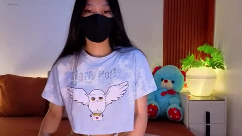 Snapshot of ms_shye chatting on October 23, 2025, 2:33 am ms_shye online show from October 23, 2025, 2:33 am