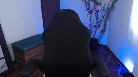 Sofia online show from December 16, 2025, 4:23 pm