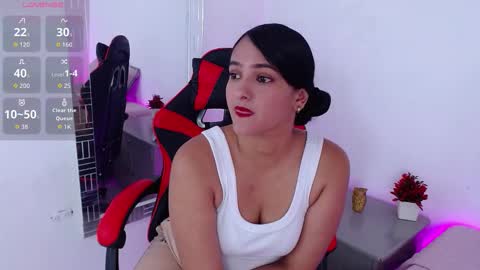 Snapshot of ms_valentina_01 chatting on October 24, 2025, 8:49 pm Valentina online show from October 24, 2025, 8:49 pm