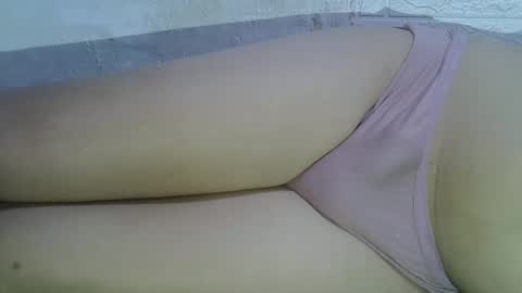 Snapshot of mscumshotter chatting on December 25, 2024, 2:03 am mscumshotter online show from December 25, 2024, 2:03 am