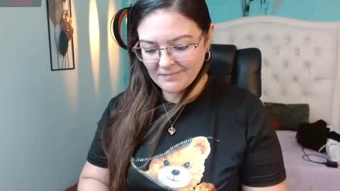 Jossie online show from April 16, 2026, 3:51 am