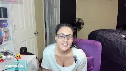 Snapshot of mskinkypunishur chatting on January 7, 2026, 2:41 pm mskinkypunishur online show from January 7, 2026, 2:41 pm