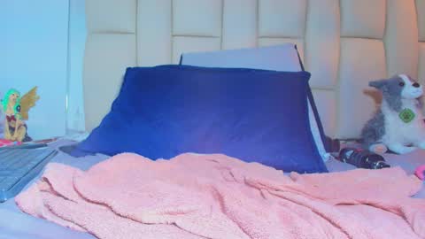 FERNANDA 3 online show from February 15, 2026, 7:51 am