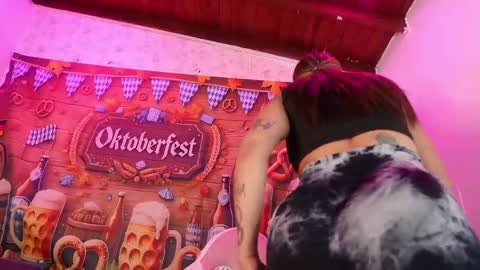 Snapshot of mssburbuja chatting on September 25, 2025, 3:21 am Manuela online show from September 25, 2025, 3:21 am