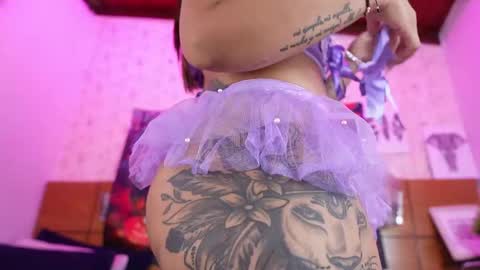 Snapshot of mssburbuja chatting on October 10, 2025, 3:27 am Manuela online show from October 10, 2025, 3:27 am