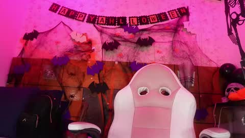 Snapshot of mssburbuja chatting on October 16, 2025, 3:07 am Manuela online show from October 16, 2025, 3:07 am