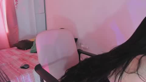 Snapshot of msschloee chatting on October 26, 2025, 8:59 pm Chloe new account online show from October 26, 2025, 8:59 pm