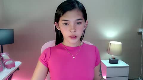 tefany online show from February 4, 2025, 12:00 pm