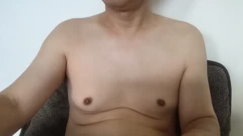 mtakashi2 online show from October 13, 2025, 5:07 am