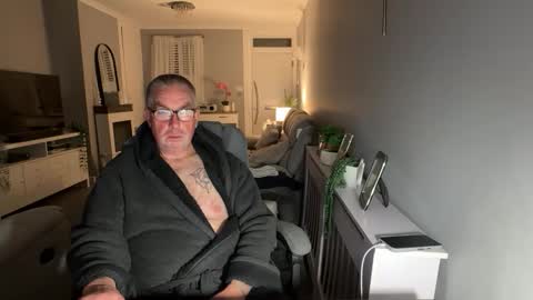 Snapshot of mtb1697 chatting on October 12, 2025, 10:53 pm mtb1697 online show from October 12, 2025, 10:53 pm