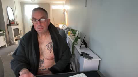 Snapshot of mtb1697 chatting on October 25, 2025, 9:50 am mtb1697 online show from October 25, 2025, 9:50 am