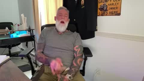 Snapshot of mtlbiker chatting on February 3, 2026, 8:36 pm BikerDude online show from February 3, 2026, 8:36 pm