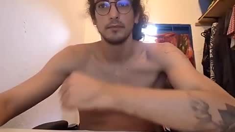 Snapshot of mttz13 chatting on February 4, 2025, 12:44 pm Matt Boy online show from February 4, 2025, 12:44 pm