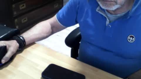 Snapshot of mtwpaul chatting on May 18, 2026, 4:02 pm mtwpaul online show from May 18, 2026, 4:02 pm