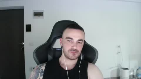 Victor online show from February 16, 2025, 1:38 pm