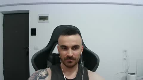 Victor online show from February 19, 2025, 7:48 pm