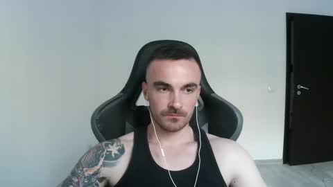 Victor online show from March 7, 2025, 3:28 pm