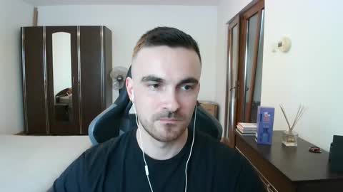 Victor online show from April 1, 2026, 1:41 pm